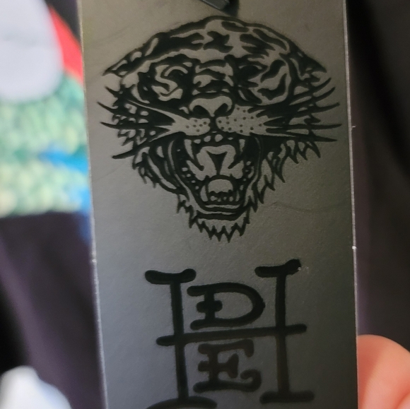 NWT Ed Hardy Iconic Cobra Snake Tee Shirt- Large - Picture 8 of 8